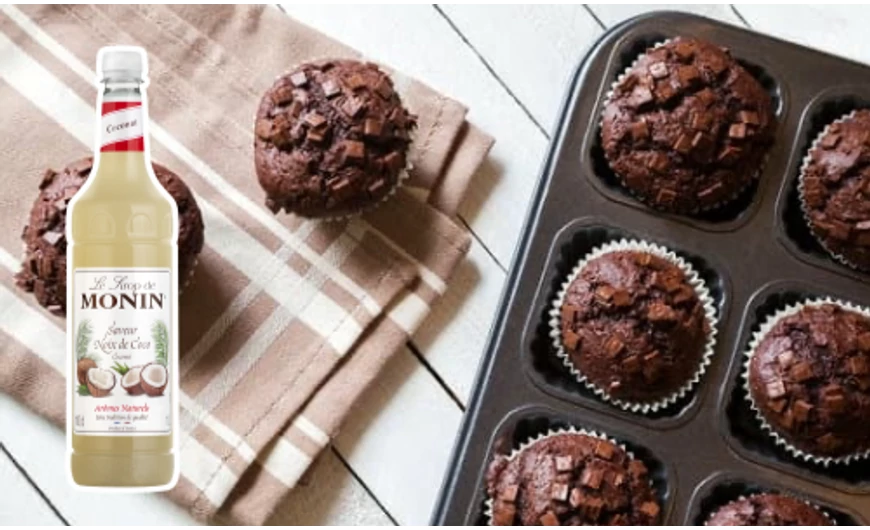 Kókuszos-csokis muffin recept Monin Kókusz sziruppal